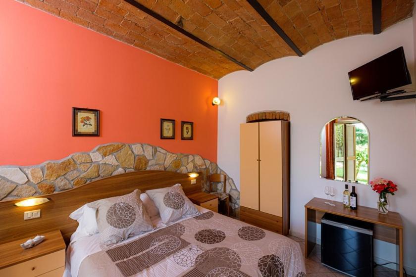 Agriturismo La Fata Grosseto Bagian luar foto